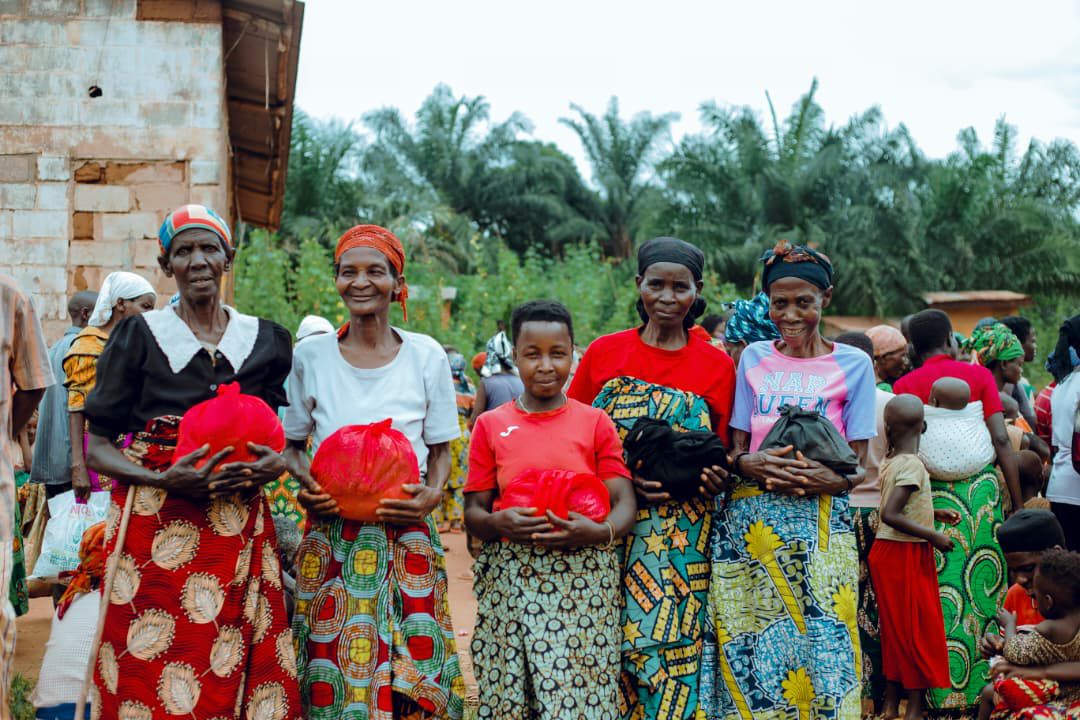 Distribution solidaire au Burundi